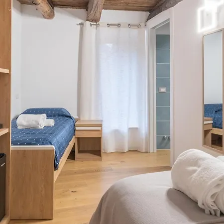 Torre 47 - 49 3* Lamezia Terme
